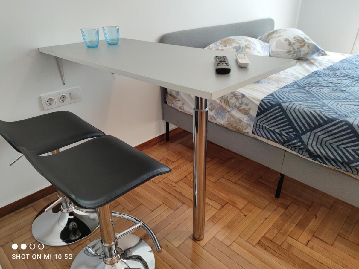 Studio In The Heart Of Athens Next To Monastyraki. ภายนอก รูปภาพ