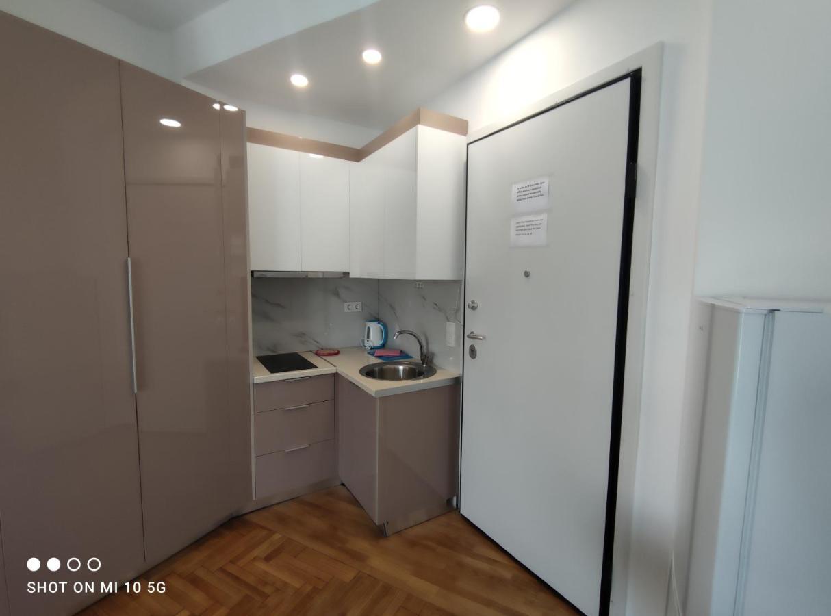 Studio In The Heart Of Athens Next To Monastyraki. ภายนอก รูปภาพ