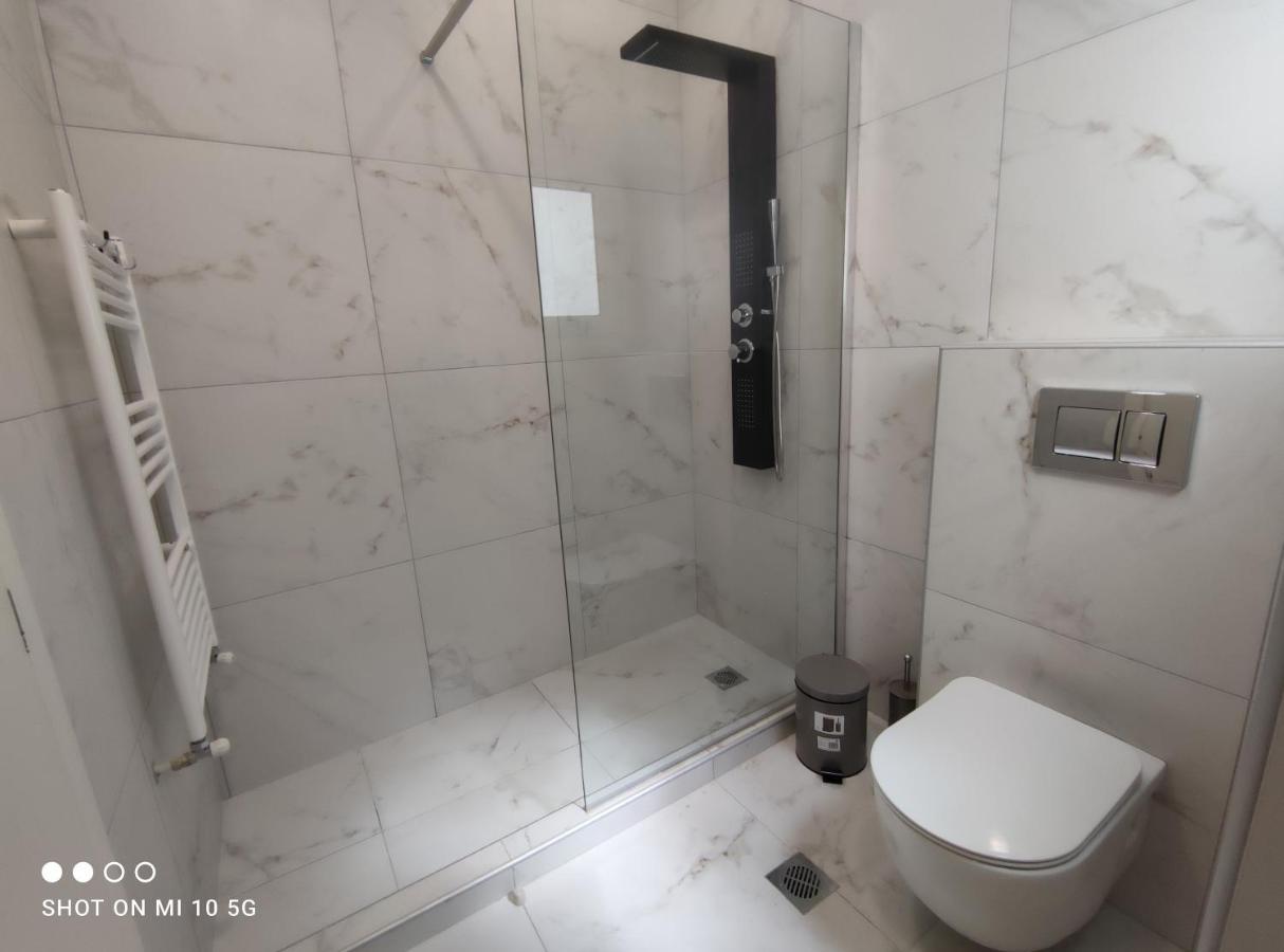 Studio In The Heart Of Athens Next To Monastyraki. ภายนอก รูปภาพ
