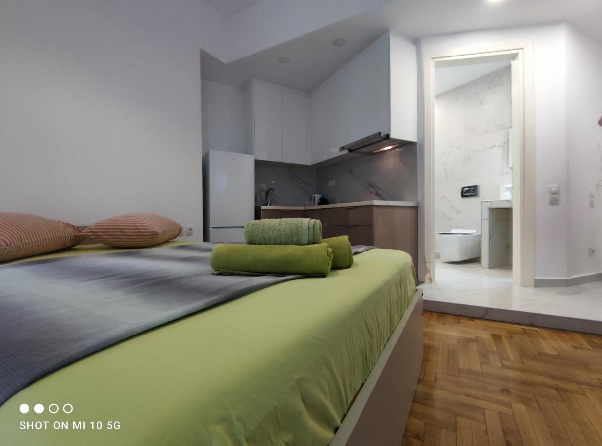 Studio In The Heart Of Athens Next To Monastyraki. ภายนอก รูปภาพ